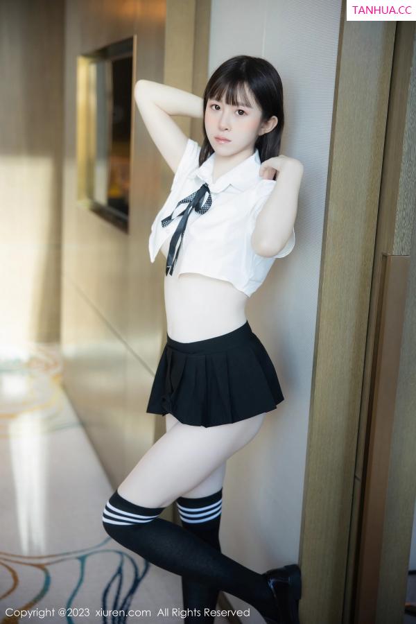   [XiuRen]高清写真图 2023.10.19 No.7534 林悠悠 清纯美腿第26张图片